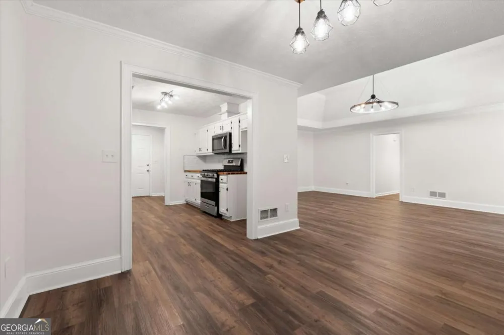 5015 Logans RUN Loganville, GA 30052
