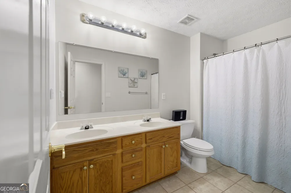 110 S Links DR Covington, GA 30014