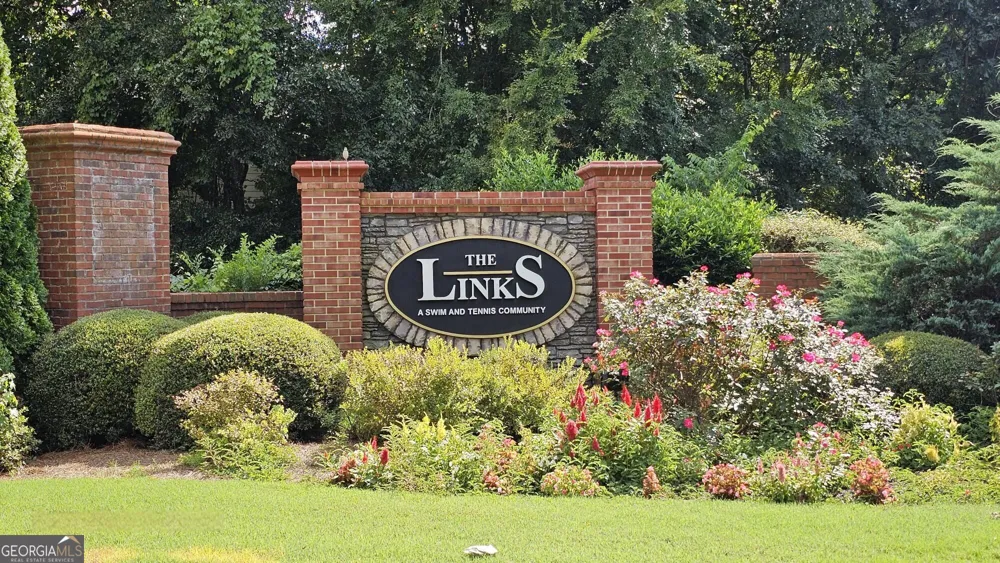 110 S Links DR Covington, GA 30014