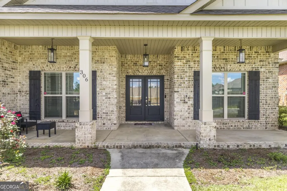 306 Rustic Live Oak TRL Bonaire, GA 31005