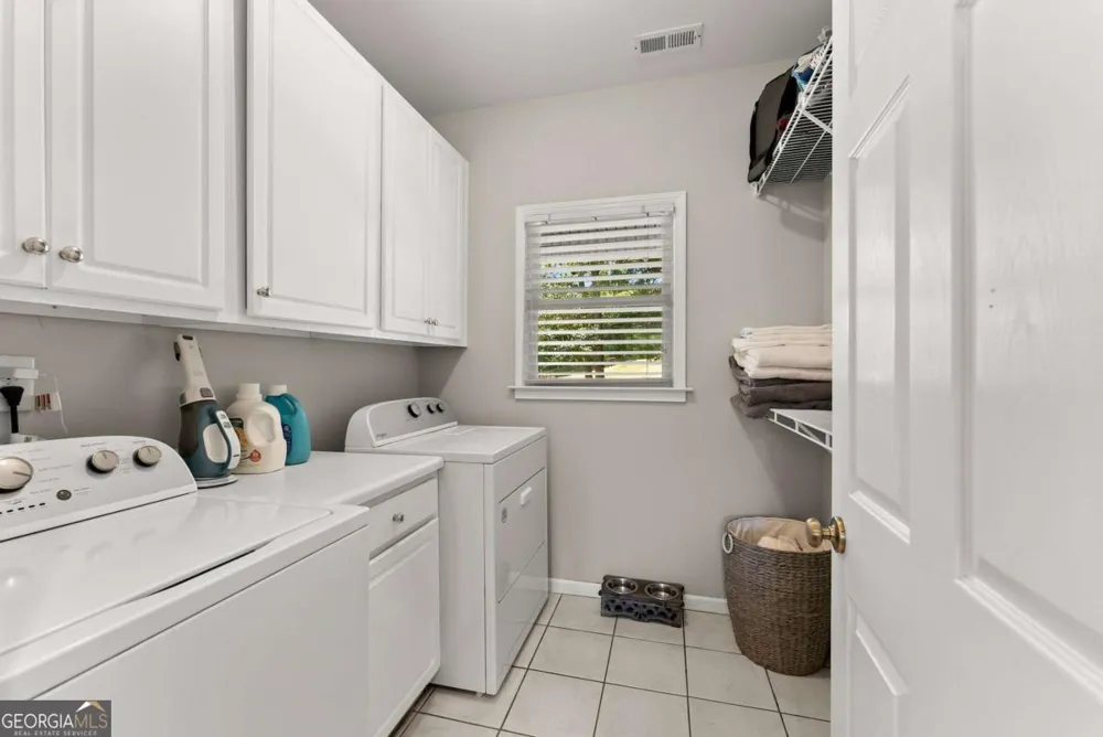 149 Ratcliff DR Dawsonville, GA 30534