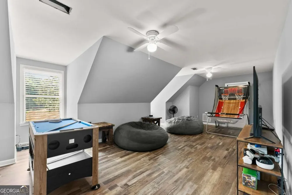 149 Ratcliff DR Dawsonville, GA 30534