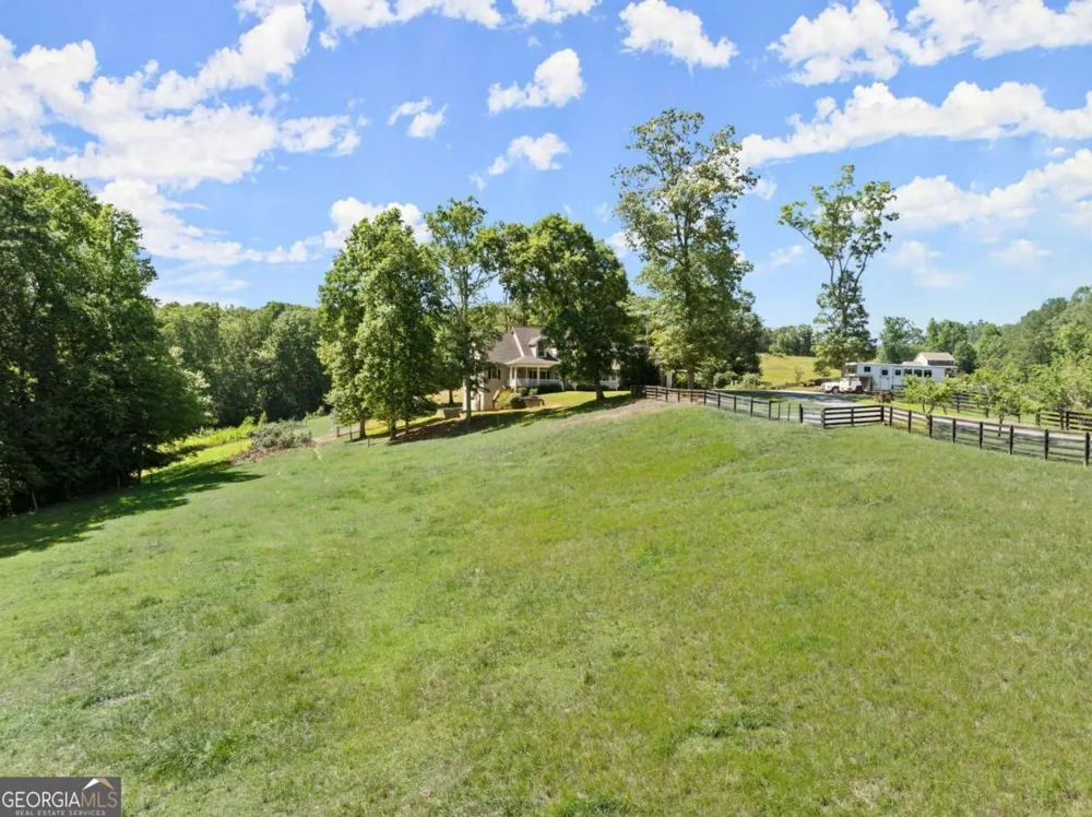 149 Ratcliff DR Dawsonville, GA 30534