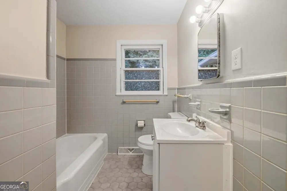 14 SE MITCHELL CIR Rome, GA 30161