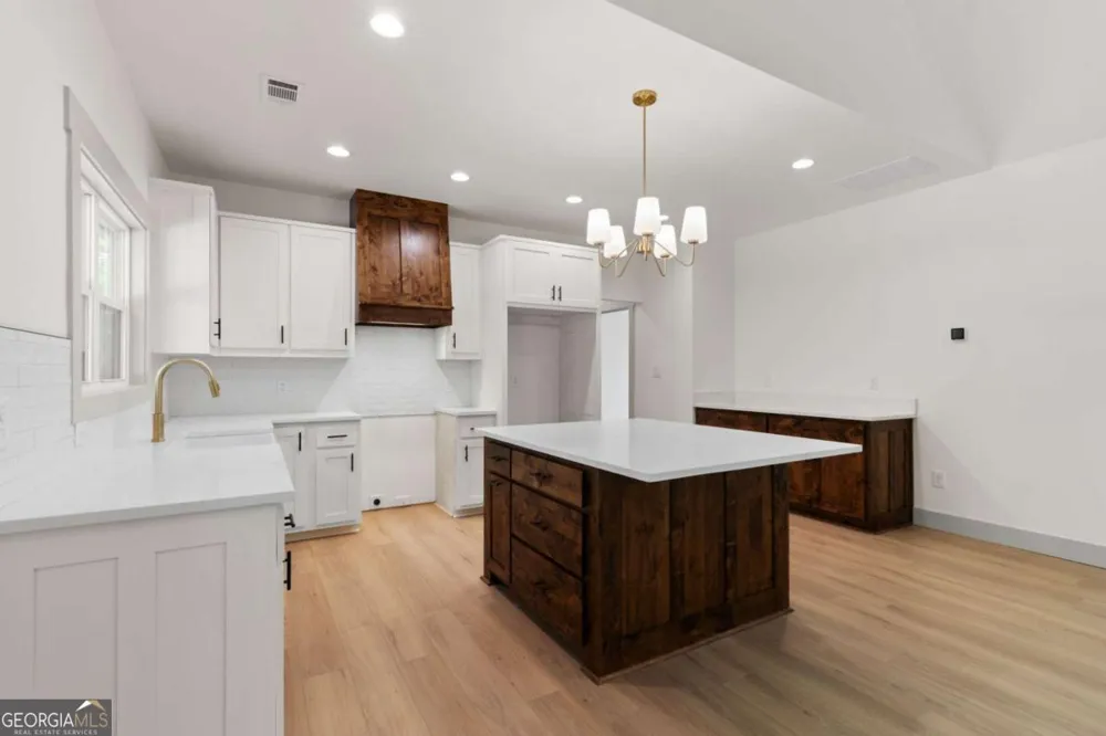 227 Haven CT Ellijay, GA 30540