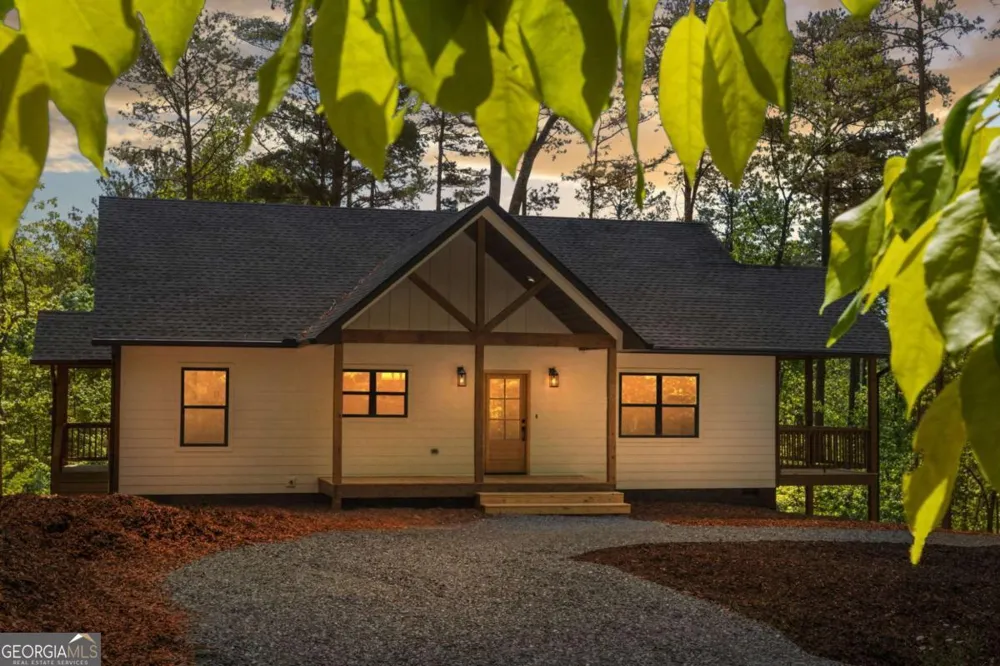 227 Haven CT Ellijay, GA 30540