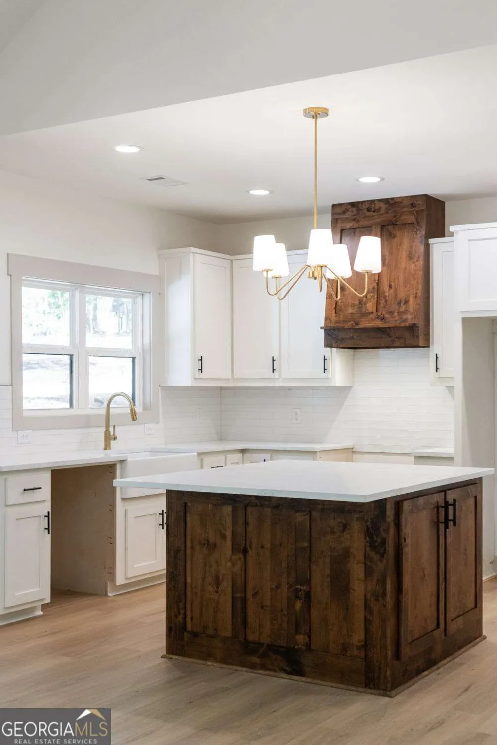 227 Haven CT Ellijay, GA 30540