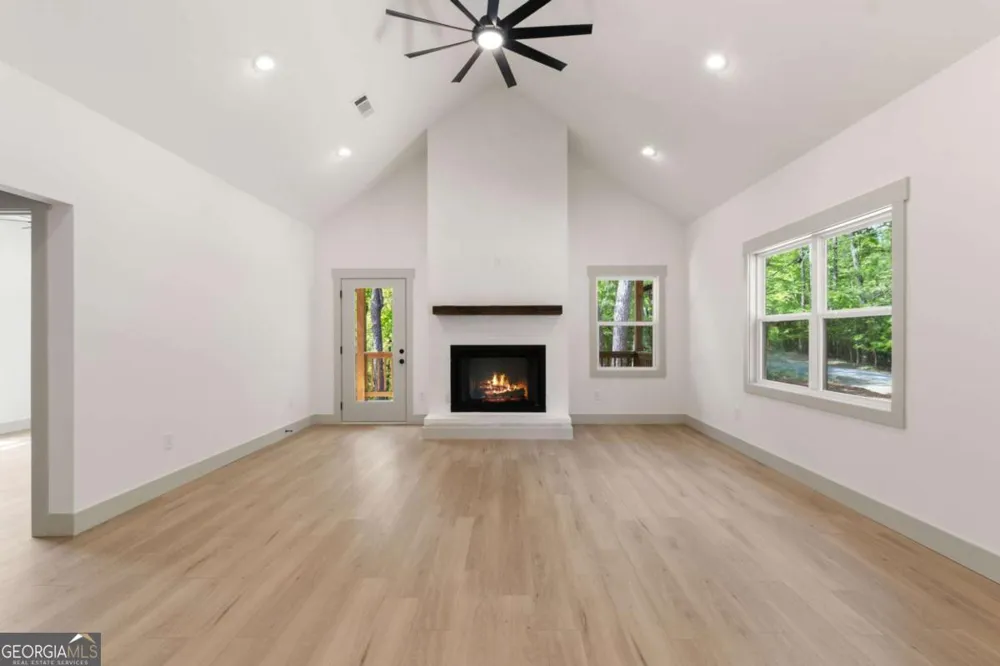 227 Haven CT Ellijay, GA 30540