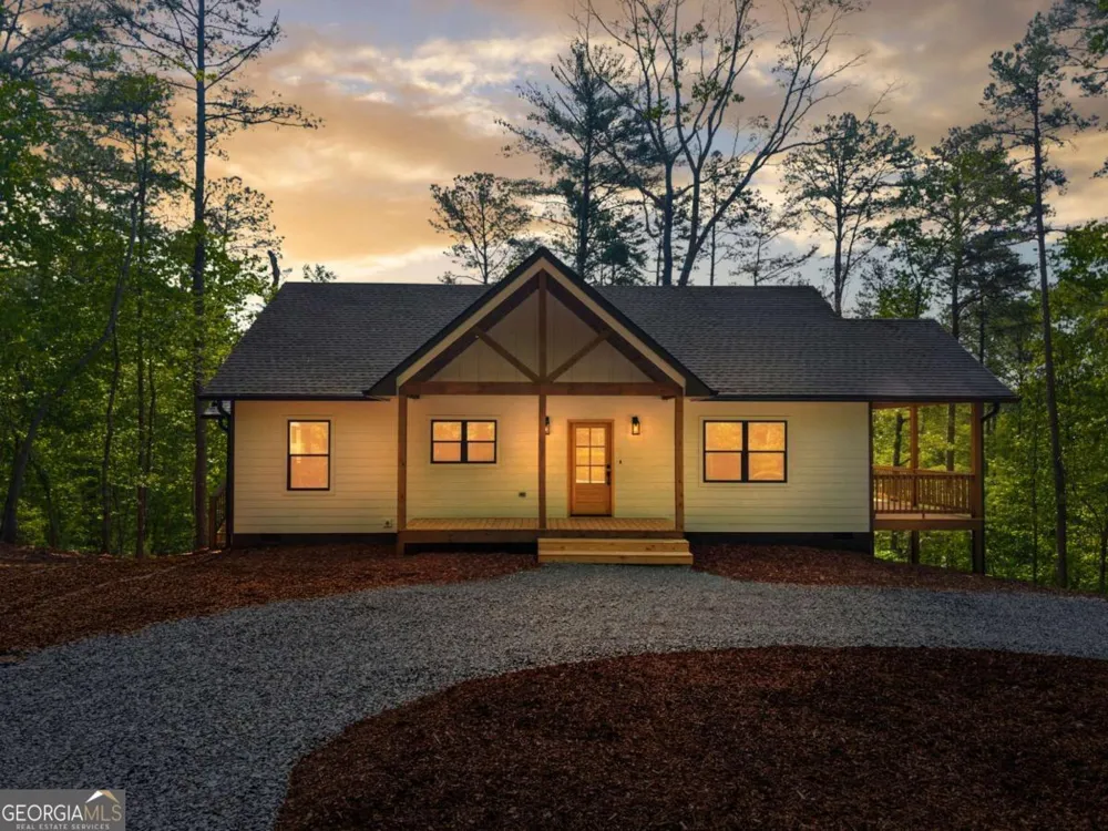 227 Haven CT Ellijay, GA 30540