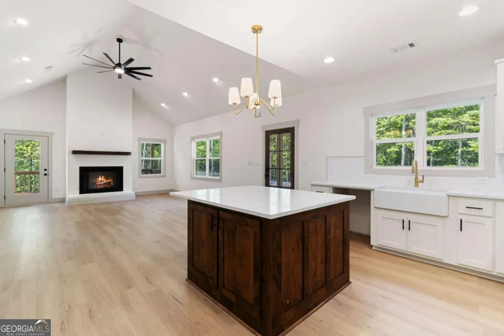 227 Haven CT Ellijay, GA 30540