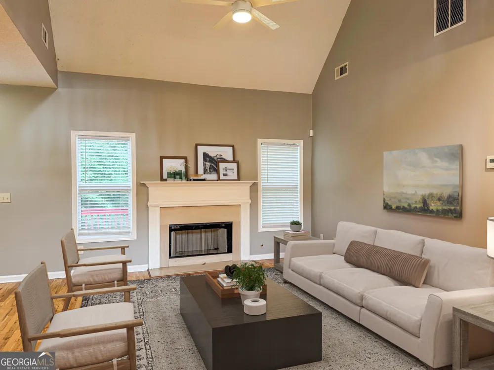 522 Morgan CT Hampton, GA 30228