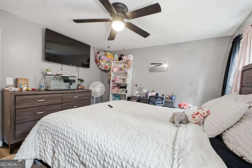 379 Bozeman RD NW White, GA 30184