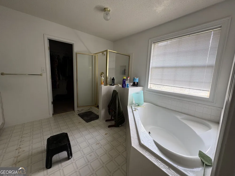 1667 Rolling Stone DR Lithonia, GA 30058