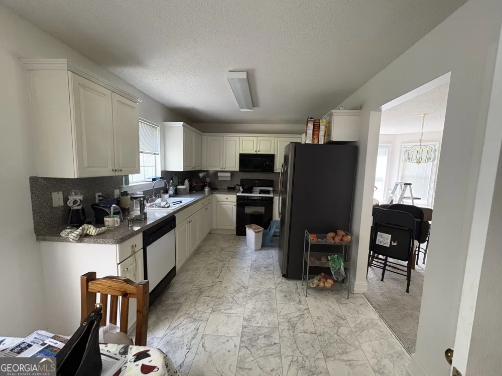 1667 Rolling Stone DR Lithonia, GA 30058