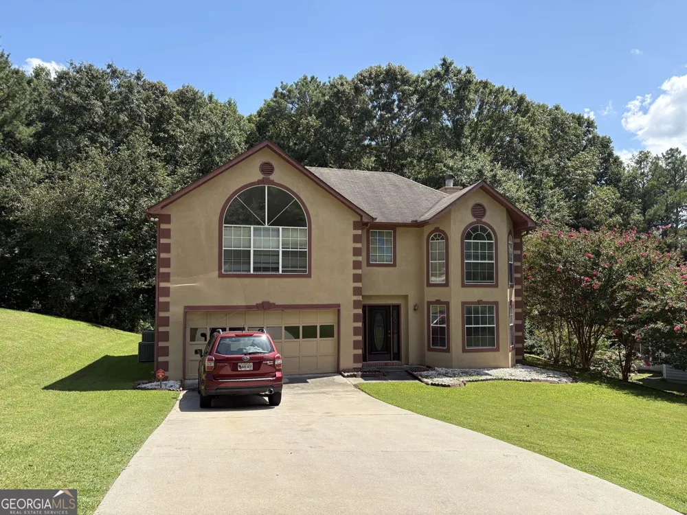1667 Rolling Stone DR Lithonia, GA 30058