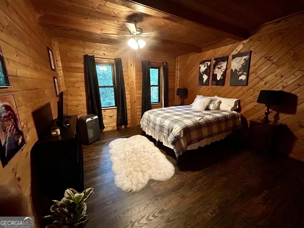 73 Arthur Anderson RD Dahlonega, GA 30533