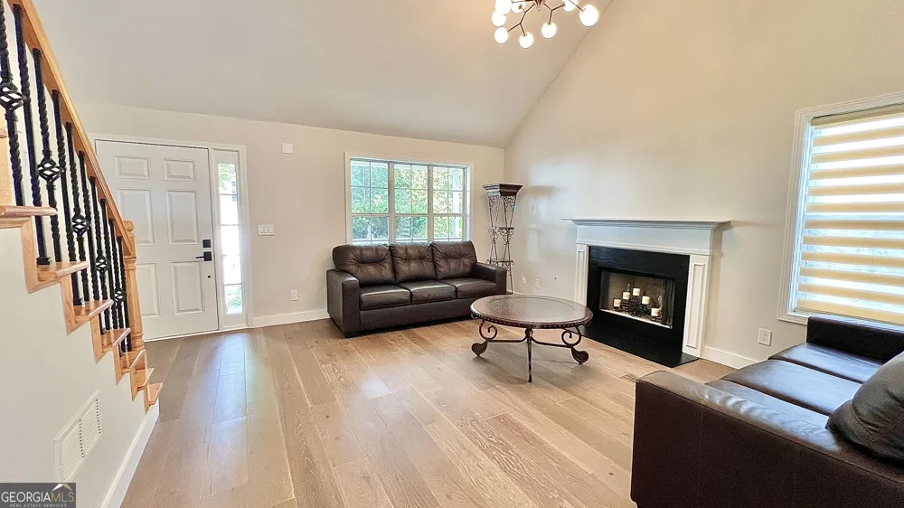 417 Hillcrest CMN Canton, GA 30115