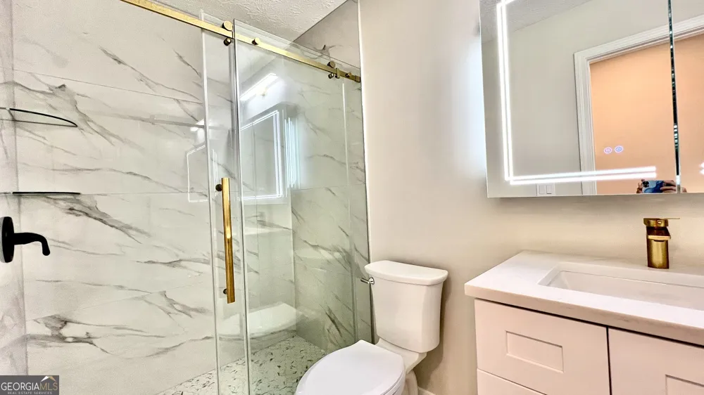 417 Hillcrest CMN Canton, GA 30115
