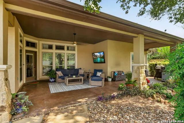 1641 Clover rdg Pleasanton, TX 78064
