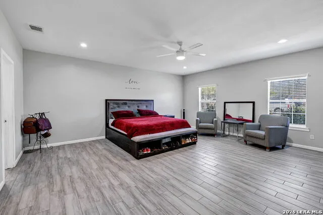 23007 DREAM VIEW DR Elmendorf, TX 78112