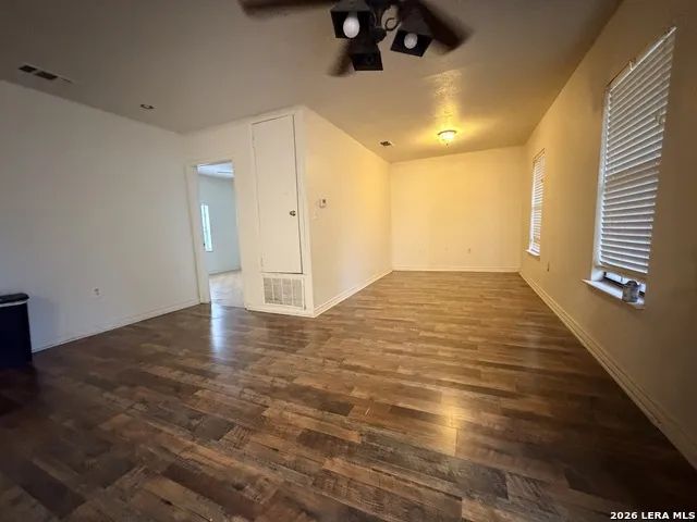 1008 MAIN ST Pleasanton, TX 78064