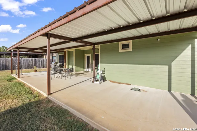 985 Boyd Poteet, TX 78065