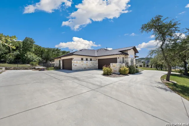 10542 Kendall Canyon San Antonio, TX 78255