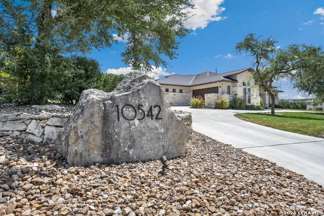 10542 Kendall Canyon San Antonio, TX 78255