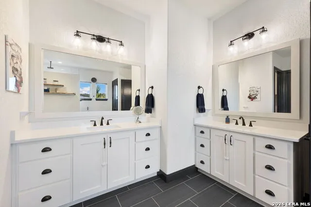 10542 Kendall Canyon San Antonio, TX 78255