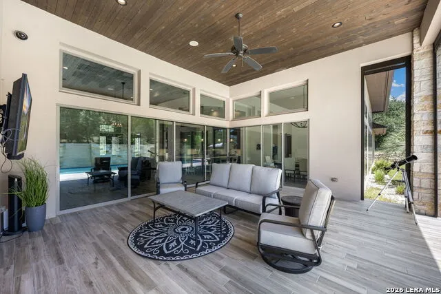 10542 Kendall Canyon San Antonio, TX 78255