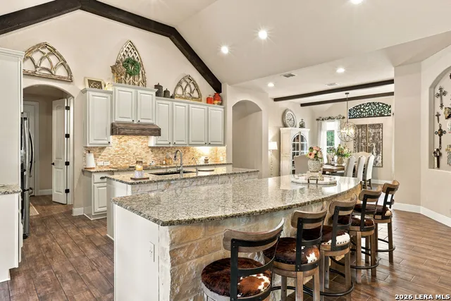 137 SENDERA WAY Canyon Lake, TX 78133