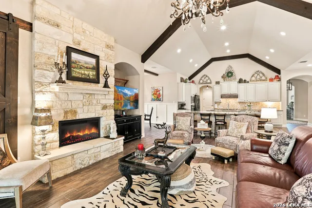 137 SENDERA WAY Canyon Lake, TX 78133