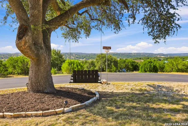 137 SENDERA WAY Canyon Lake, TX 78133