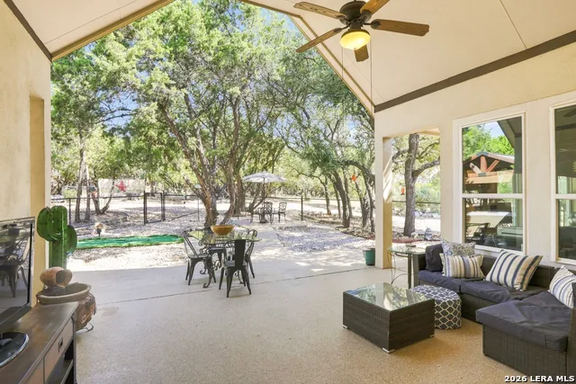 137 SENDERA WAY Canyon Lake, TX 78133