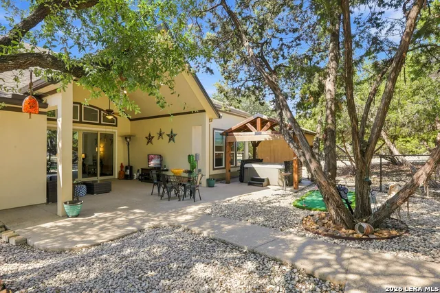 137 SENDERA WAY Canyon Lake, TX 78133