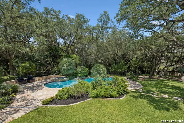 203 Durand Oak Shavano Park, TX 78230