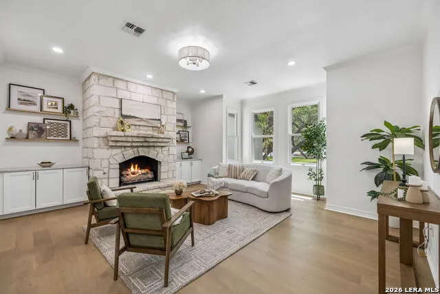 203 Durand Oak Shavano Park, TX 78230