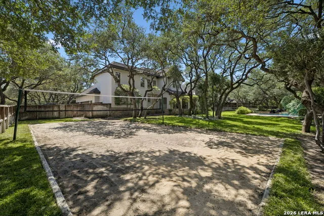 203 Durand Oak Shavano Park, TX 78230