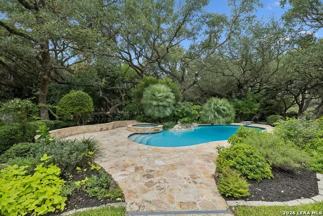 203 Durand Oak Shavano Park, TX 78230