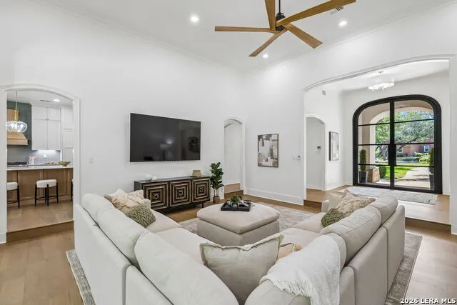 203 Durand Oak Shavano Park, TX 78230