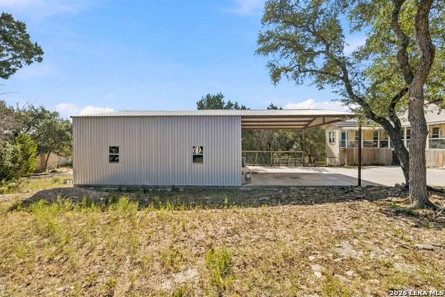 362 BLACK OAK DR Canyon Lake, TX 78133