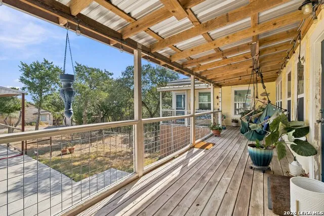 362 BLACK OAK DR Canyon Lake, TX 78133