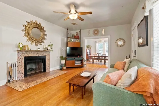 362 BLACK OAK DR Canyon Lake, TX 78133