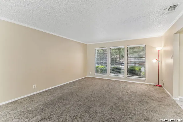 15222 Oak Spring St San Antonio, TX 78232