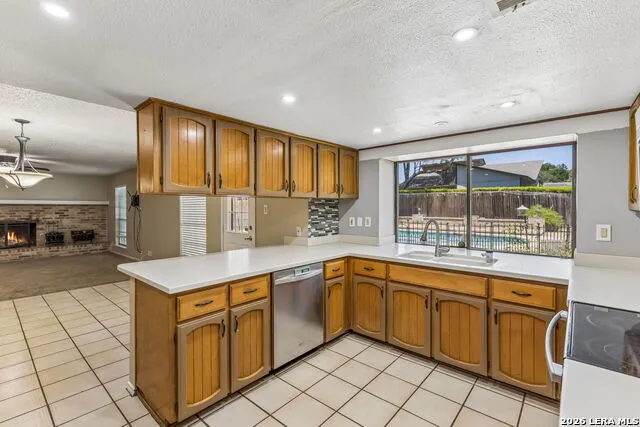 15222 Oak Spring St San Antonio, TX 78232