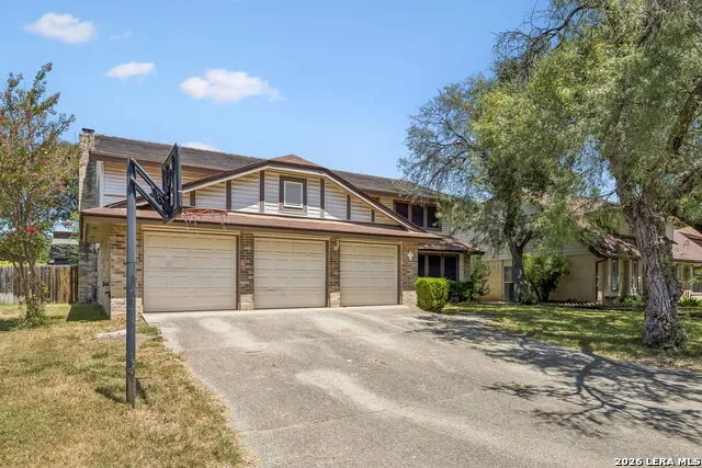 15222 Oak Spring St San Antonio, TX 78232