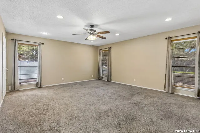 15222 Oak Spring St San Antonio, TX 78232