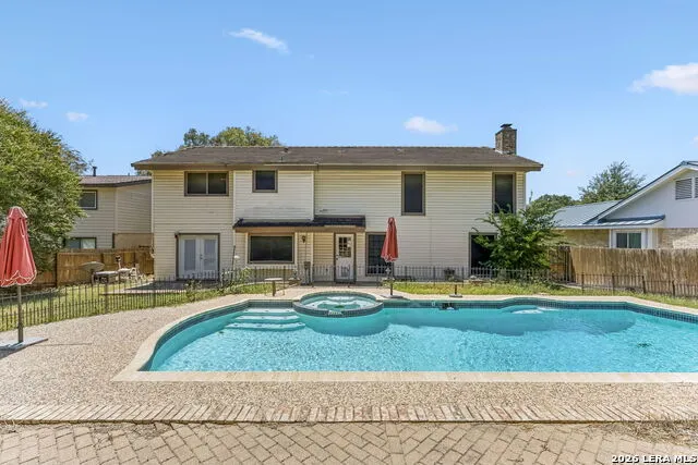 15222 Oak Spring St San Antonio, TX 78232