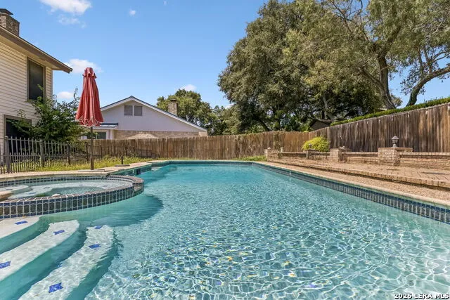 15222 Oak Spring St San Antonio, TX 78232