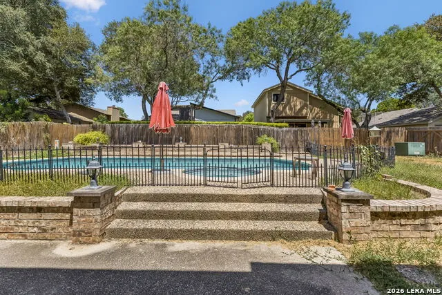 15222 Oak Spring St San Antonio, TX 78232